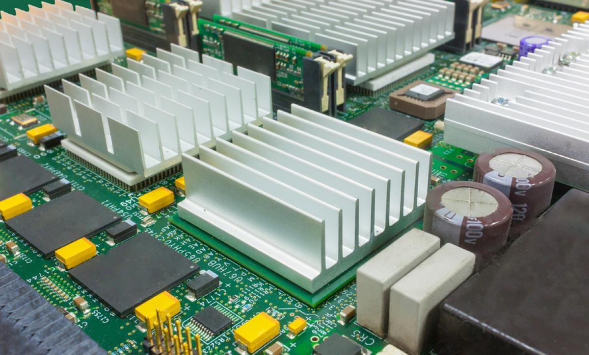 Disipaci&oacute;n de calor de la placa de circuito PCB