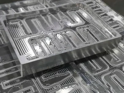 Fabricaci&oacute;n de placas refrigeradas por agua 