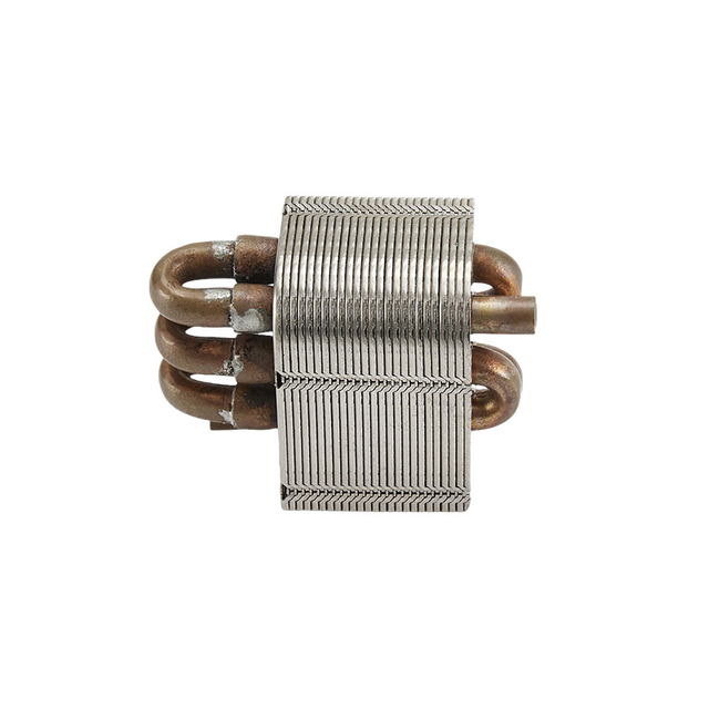 Disipador de calor de aleta doblado