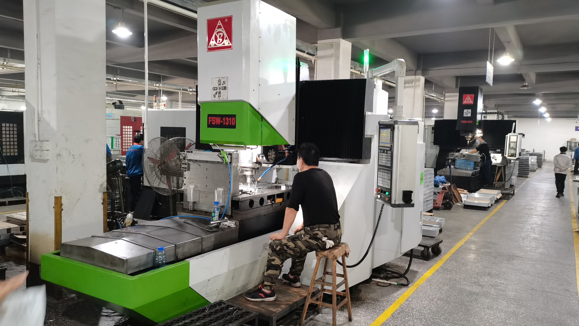 M&aacute;quina de soldadura por fricci&oacute;n1