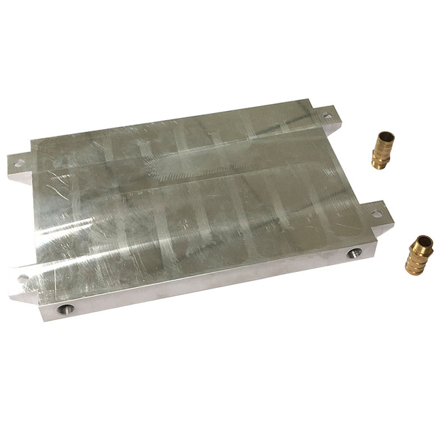 Refrigerado por agua líquida para panel solar